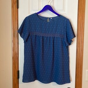Women's Blue Top
